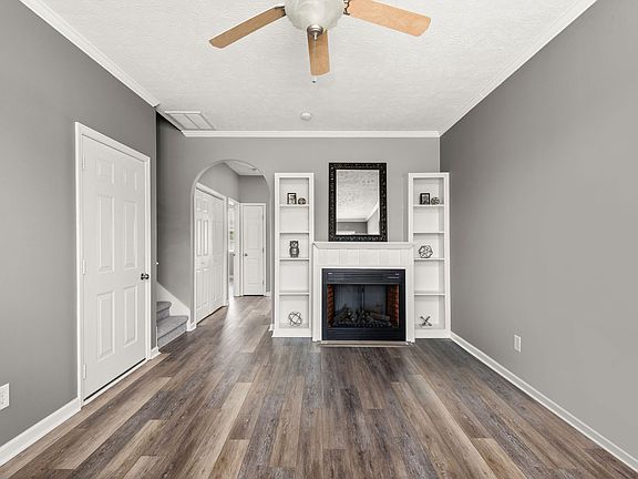 2nd image of 703 Spence Enclave Ln
