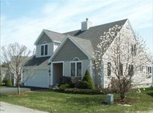 13 Hampton Mdws, Hampton, NH 03842