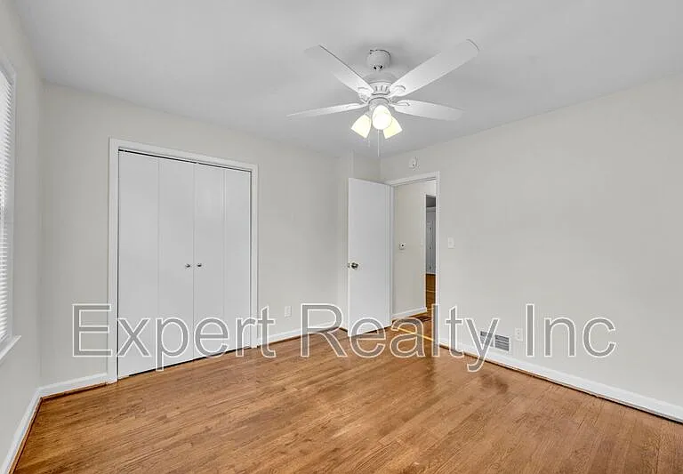 7428 Paris Ave — Photo 13