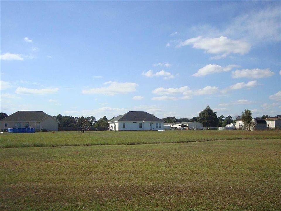 1st image of 142 Emerald Blvd