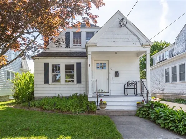 9 Brownell St, New Bedford, MA 02740