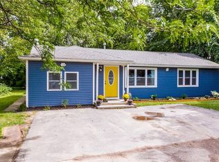 332 Howard Rd, Gates, NY 14606