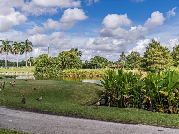 709 Saint Andrews Rd #57, Hollywood, FL 33021