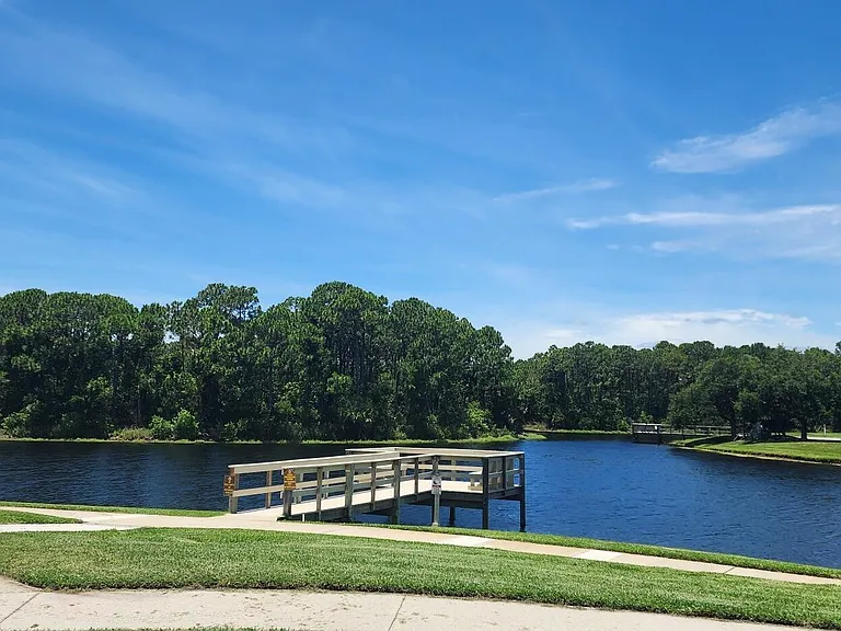 1247 Donegal Dr — Photo 3