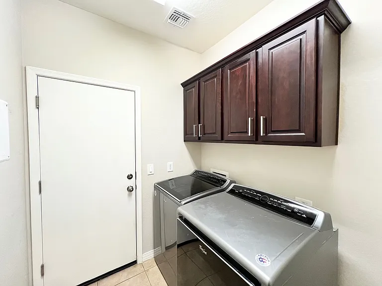 2936 E Tonto Dr — Photo 24
