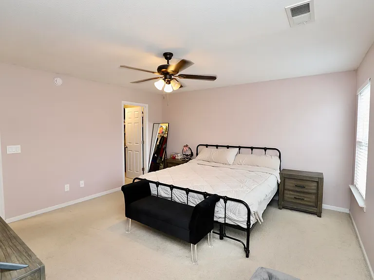 1733 Benelli St — Photo 56