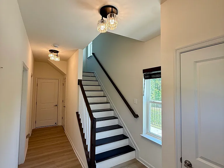 10400 Ashley Heights Way — Photo 3