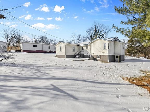 4th image of 416 Murrill Ct