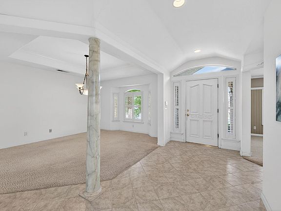 5th image of 7025 N Pleasant Ave APT 110