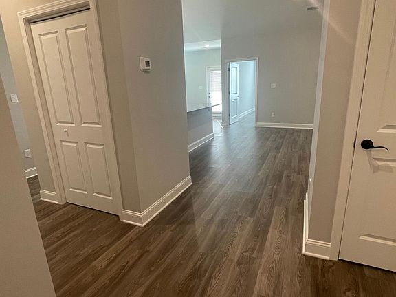 Entry leading i nto the living room area