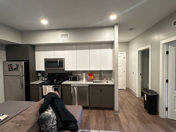 2nd image of 108 Hemenway St #204B