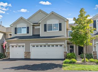 548 Gunnison Ct, Gilberts, IL 60136
