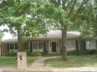 7800 Horseshoe Trl SE, Huntsville, AL 35802