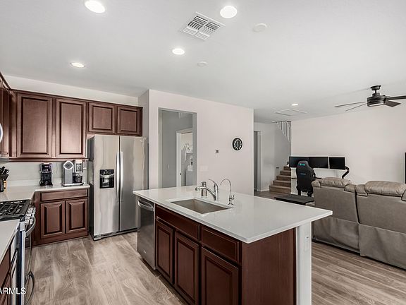 3rd image of 7104 W SPUR Drive
