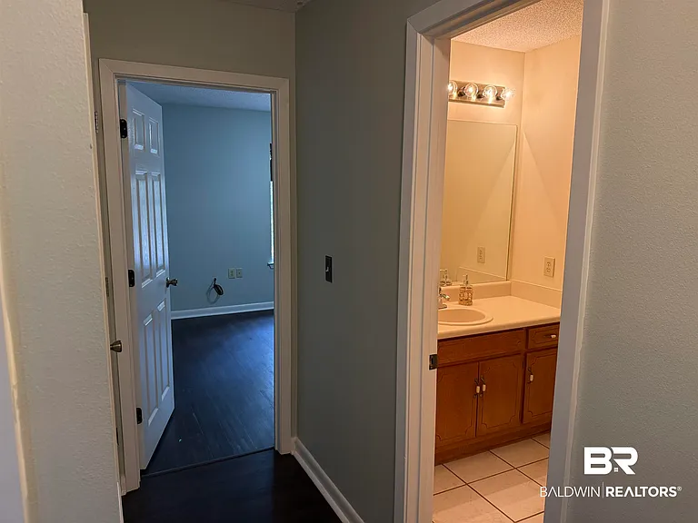 28712 Canal Rd — Photo 16