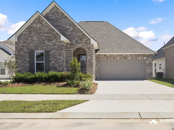 3052 Creekmere Ln, Saint George, LA 70810
