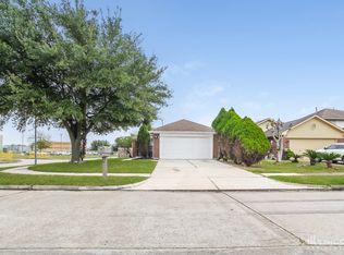 1016 Deerpass Dr, Channelview, TX 77530
