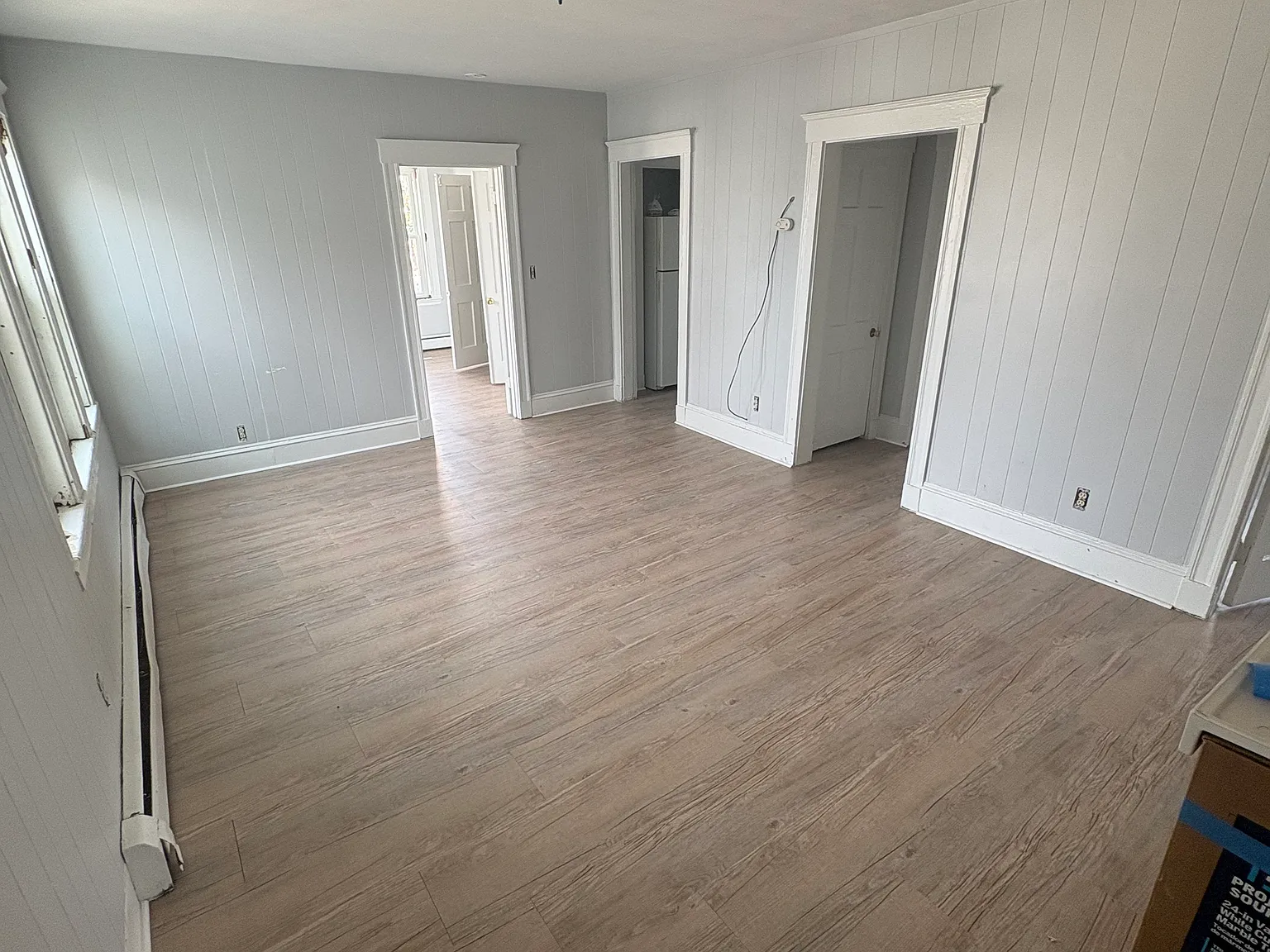2 bed, 820 sqft, $2,400 — Photo 3