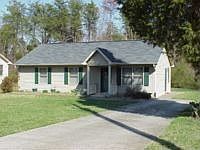 1st image of 105 Fir Dr