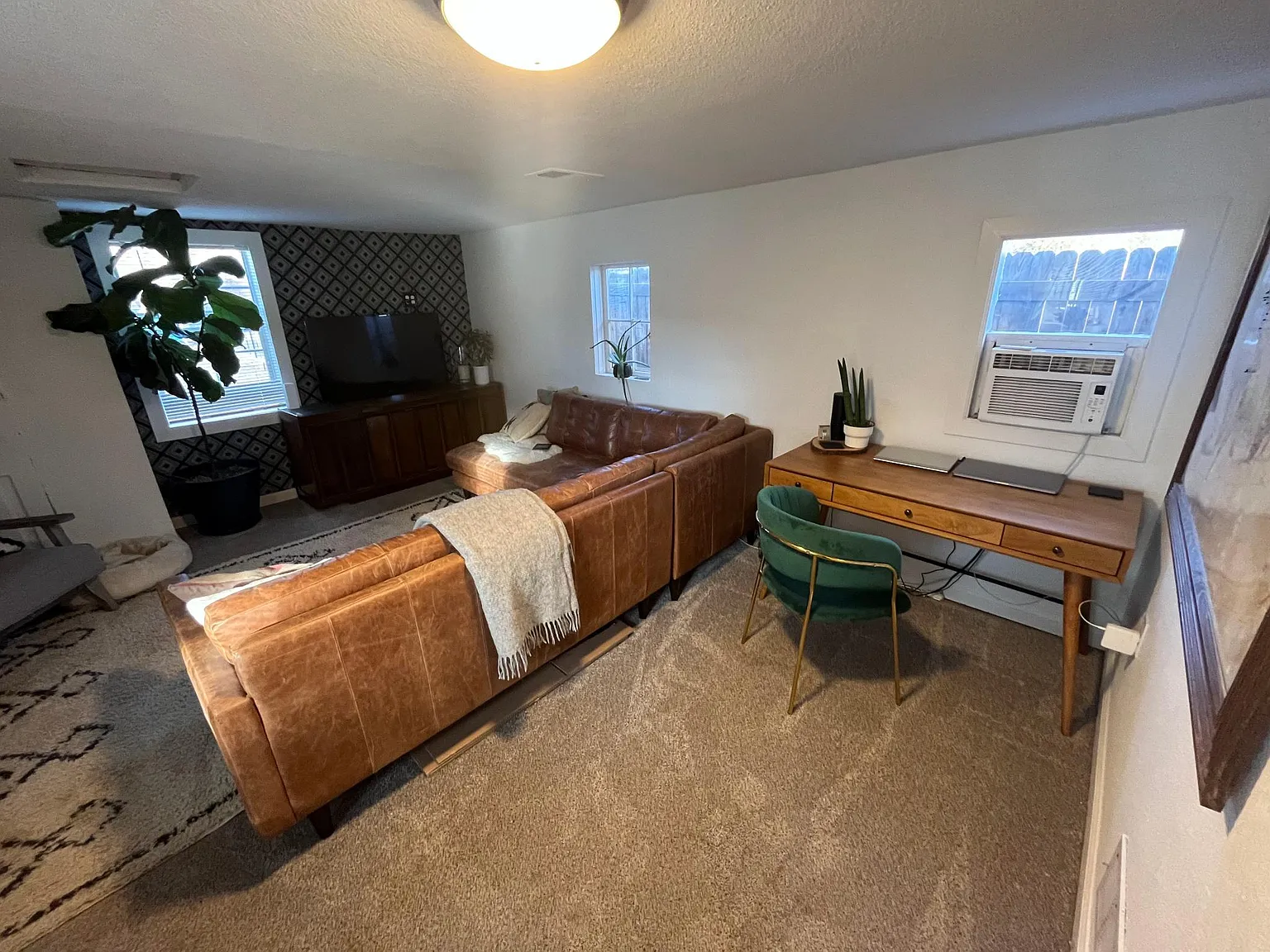 1 bed, 600 sqft, $1,400 — Photo 3