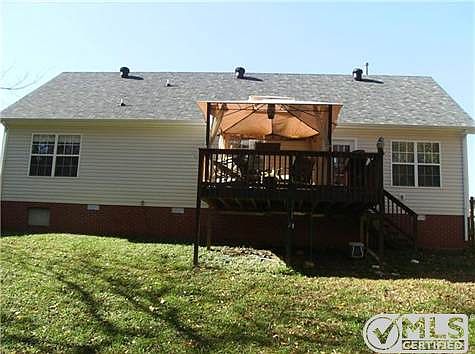 3rd image of 1681 Cedar Springs Cir