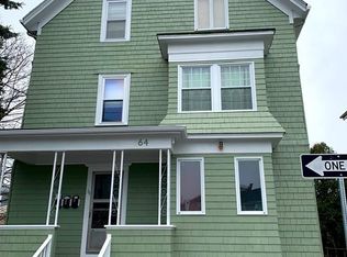 64 Montaup St, Fall River, MA 02724