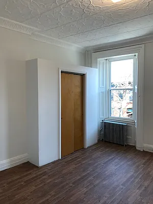 Rented by Awaye Realty Management LLC | media 6