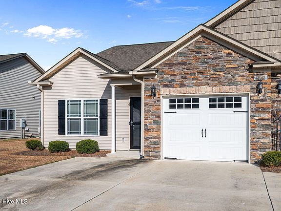 3rd image of 2242 Sweet Bay Drive #A