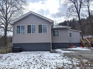 2726 Plank Rd, Berlin, NY 12022