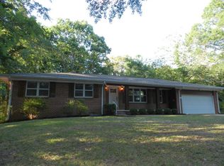 1682 Thrush Hollow Rd, Tupelo, MS 38804