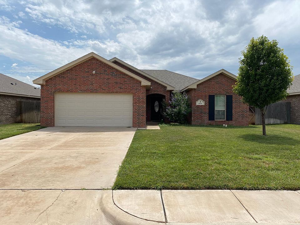 1st image of 8 Brandi Ln