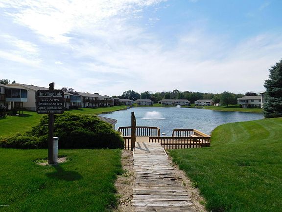 3rd image of 6087 Crystal Dr #7