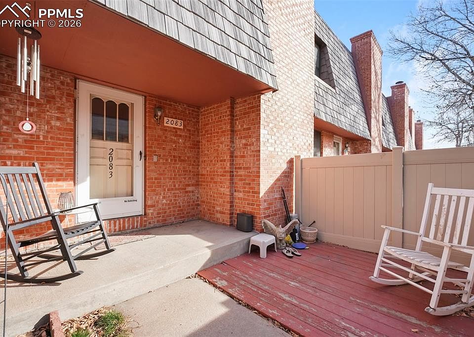 1st image of 2083 Sussex Ln