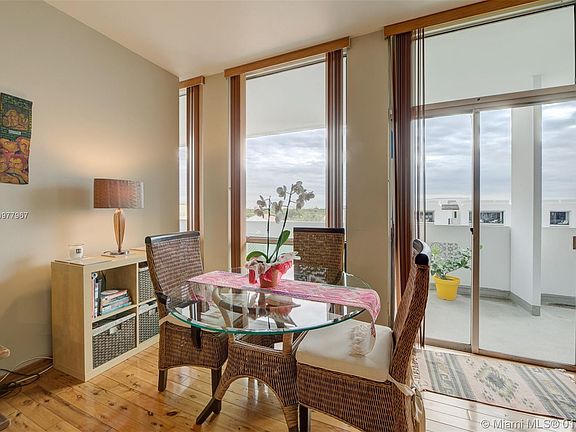 5th image of 700 Biltmore Way APT 606