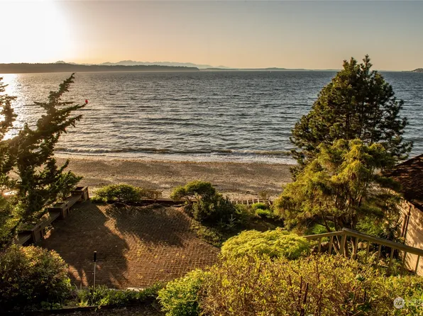 16739 Maplewild Avenue SW, Burien, WA 98166