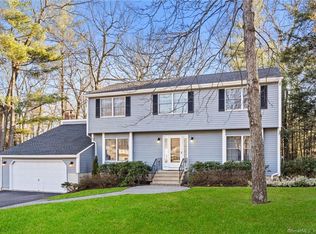 7 Tallwood Rd, Farmington, CT 06032