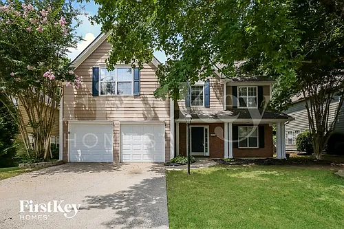1577 Pinebreeze Dr Photo 1