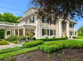 4 Cobb Ave, Manchester, MA 01944