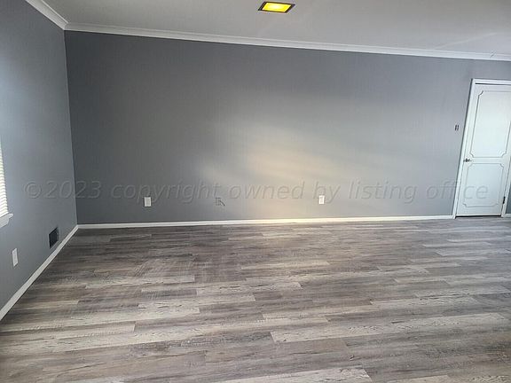 3rd image of 2210 Williston St