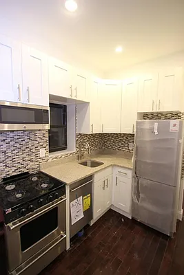 Rented by Town Residential | media 20