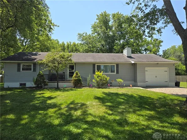 10630 Upper Lewisburg Salem Rd, Brookville, OH 45309