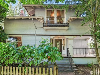 929 13th Avenue E, Seattle, WA, 98102
