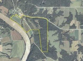 2590 Belfast Rd, Farmington, IA 52626