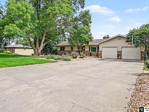 3rd image of 908 5th St