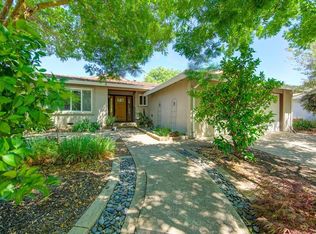 36 Waterglen Cir, Sacramento, CA