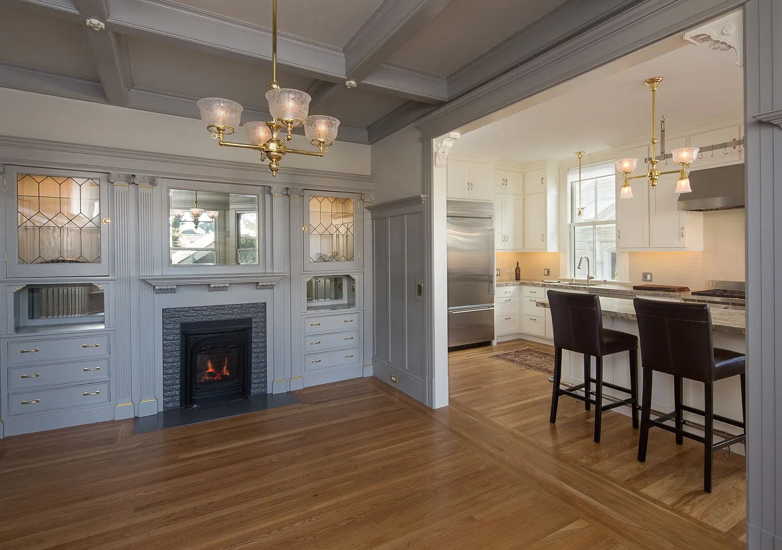 1035 Dolores Street — Photo 2