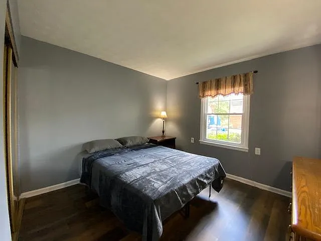 220 Pearson St — Photo 19