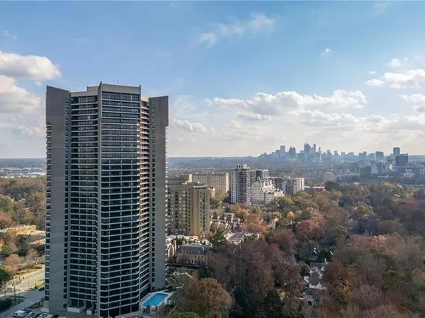 2660 Peachtree Rd NW APT 15G, Atlanta, GA 30305
