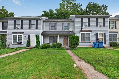 8 Cypress Dr Photo 1