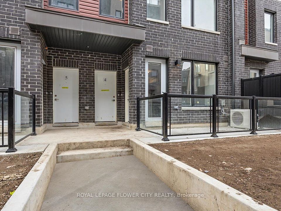 1st image of 3421 Ridgeway Dr #3